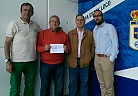 La Asociación compra acciones del Real Oviedo, en la última ampliación. Vicente, Marcelino, Amor y David Mata, gerente del R Oviedo